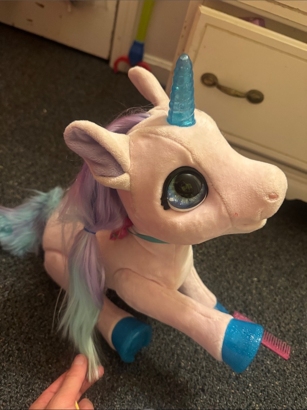 FURREAL friends interactive Pink Unicorn Toy with Blue Horn and Hooves